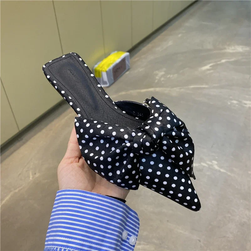여성 샌들 오버사이즈 보타이 뮬 슈즈 포인티드 토 스트 - Satin Bow Tie 리뷰 및 가격